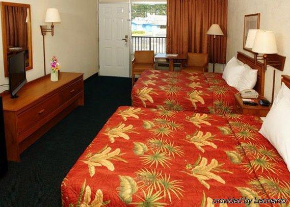 Econo-lodge Of Conway